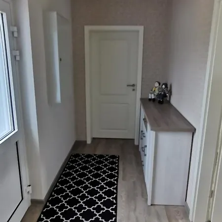 Ferienunterkunft Herbstsonne Im Lausitzer Seenland Hébergement de vacances Spreetal